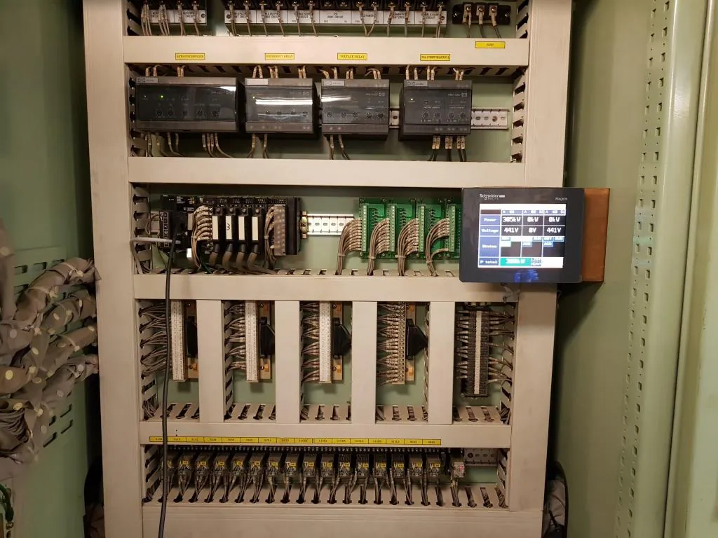 Control cabinet diagnostics on board