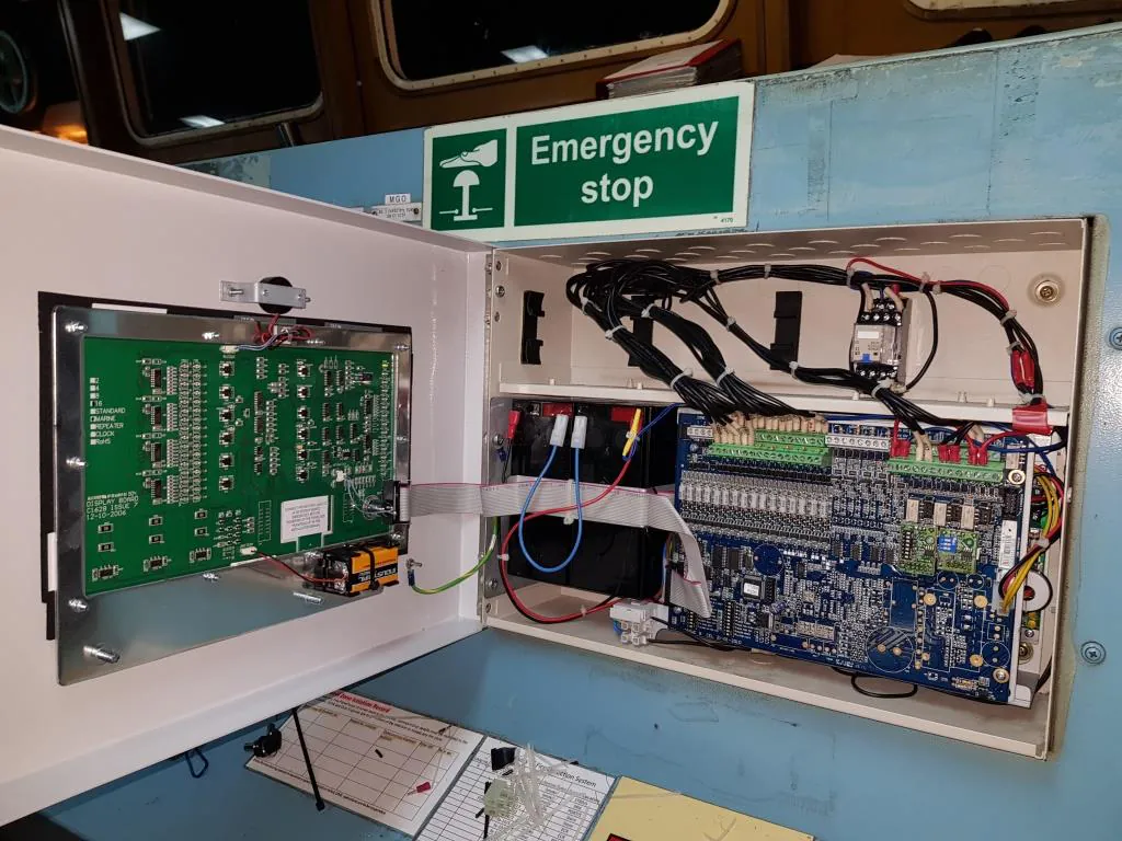 Automation cabinet maintenance